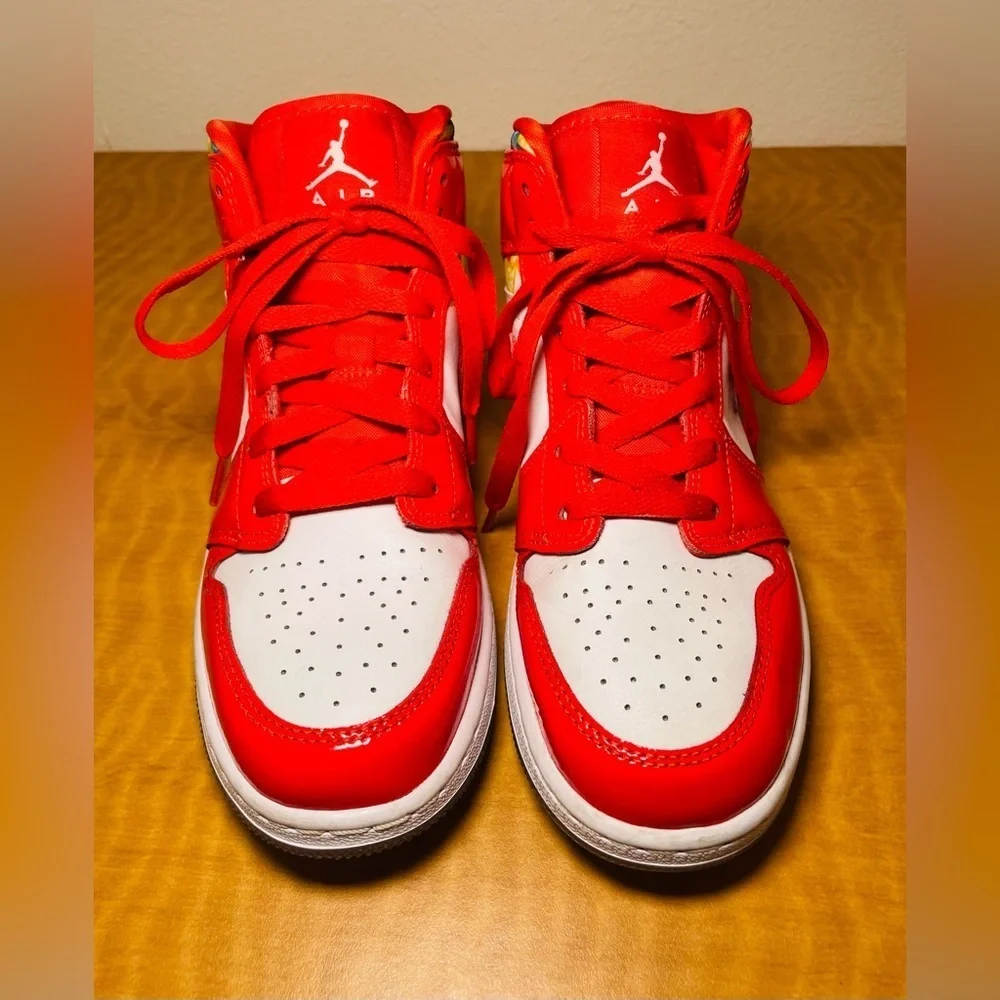 Air Jordan 1 Mid SE 